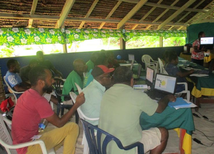 Computer Workshop in Lonnoc, East Santo